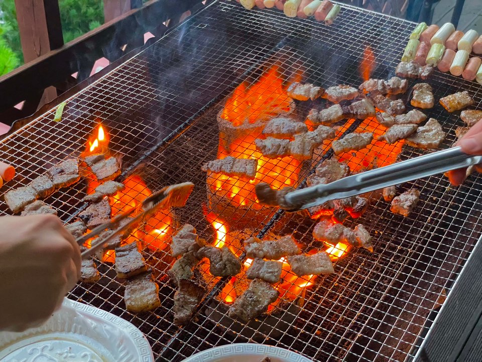 벤자민펜션&글램핑 바베큐