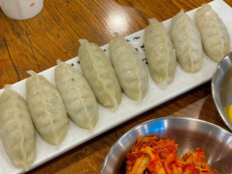 울산 구영리 맛집 언양 닭칼국수 쫄깃만두