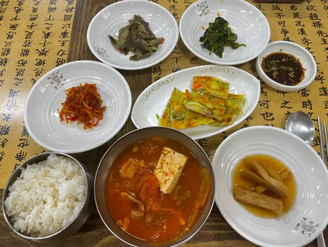 울산 울주군 범서읍 구영리 백반 정식 맛집 코끼리 식당